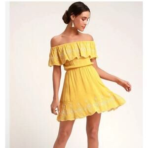 LULUS‎ Flared Yellow Embroidered Mini Dress Elastic Waist Shoulder Off Lined XL